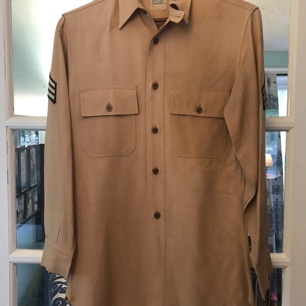 GUC Vintage Army Sergeant’s Shirt. This is an official Army issued shi… - Picture 5 of 16